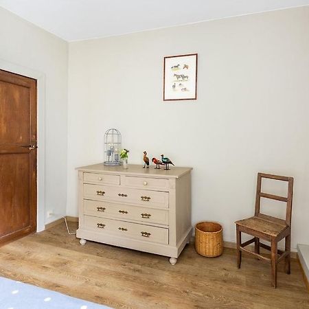 Le Petit Chapitre : Maison De Charme Apartamento Fosses-La-Ville Exterior foto